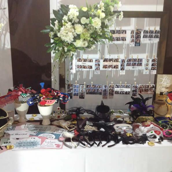 Photo Booth Accessories, Masks & Hats