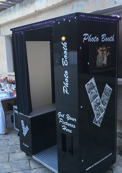 photo booth malta